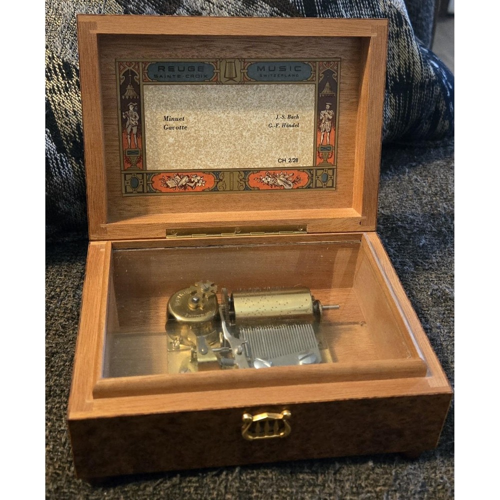 Reuge Sainte Croix Switzerland Wooden Music Box, works